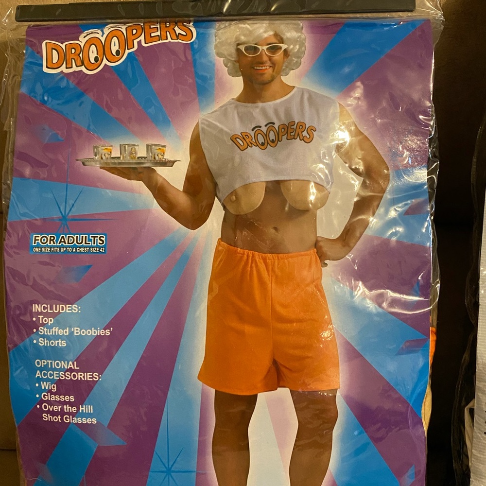 Adult droopers costume from sprit Halloween